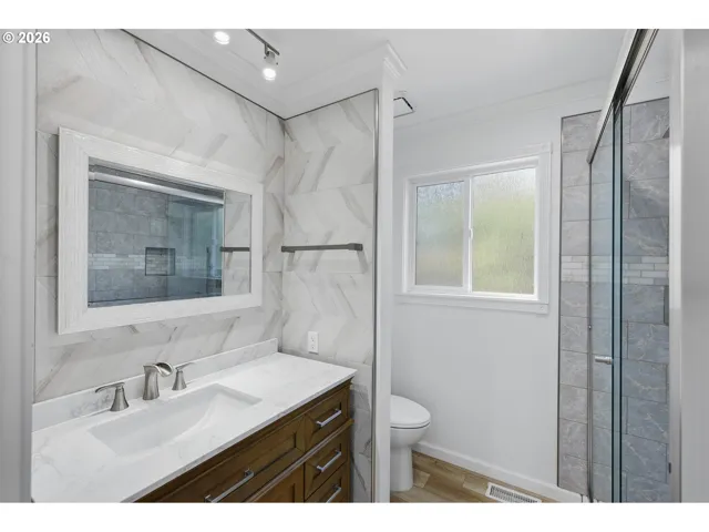 Bathroom-Hall