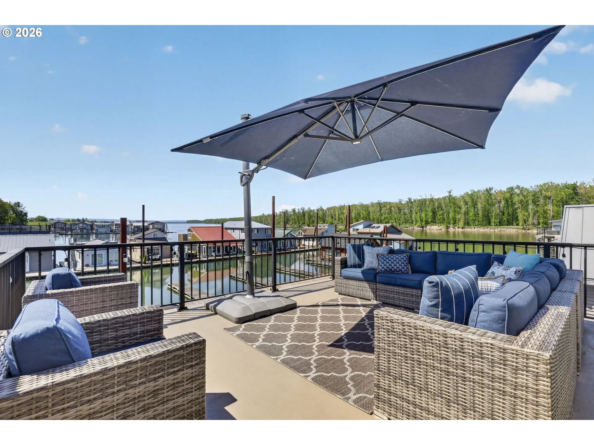 Deck-Upper