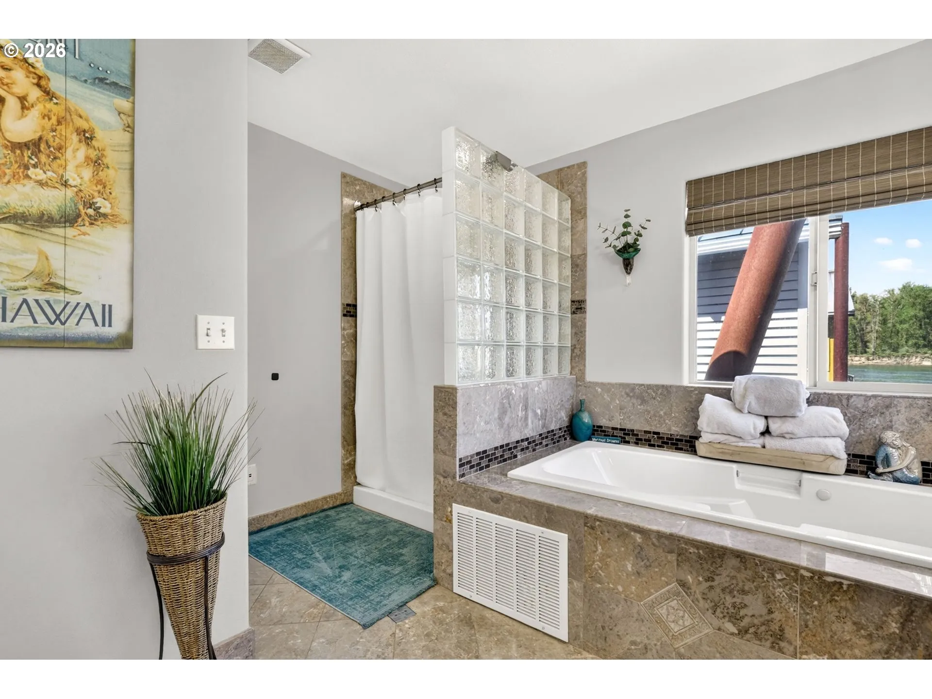 Bathroom, Attached-Walk in Shower