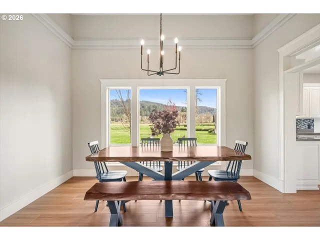 Dining Room-Formal