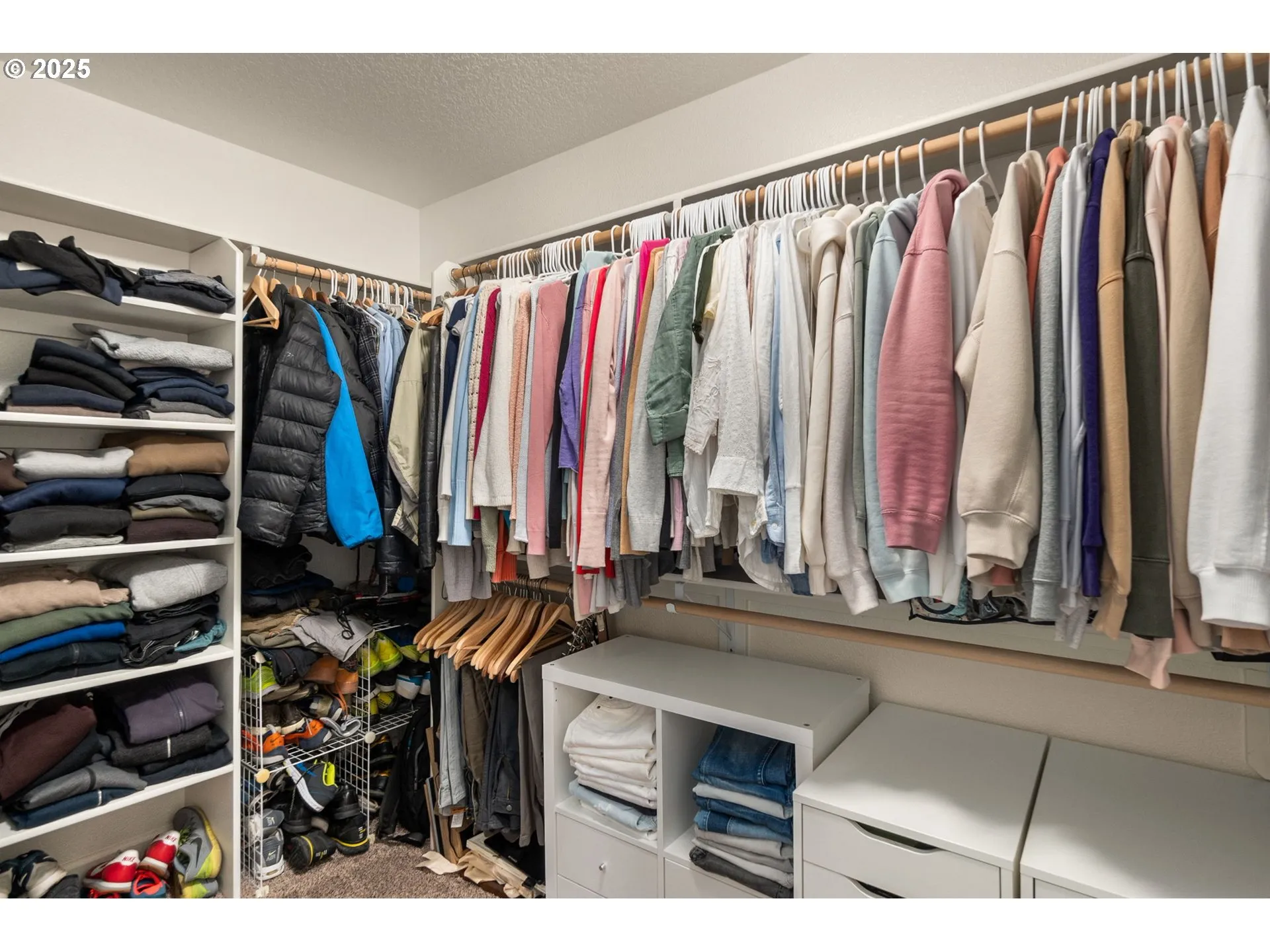 Bedroom, Primary-Walk-In Closet