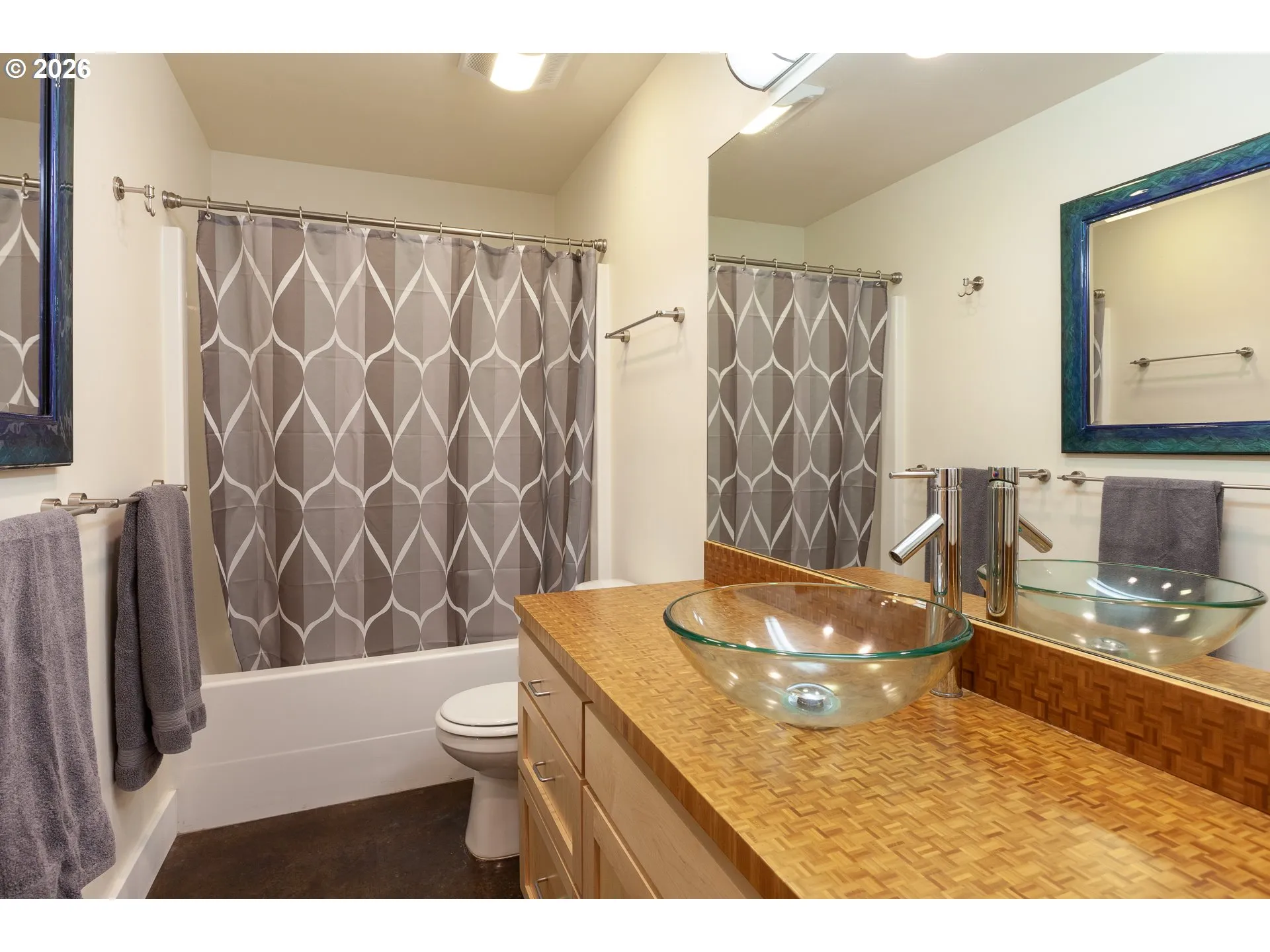 Bathroom-Lower