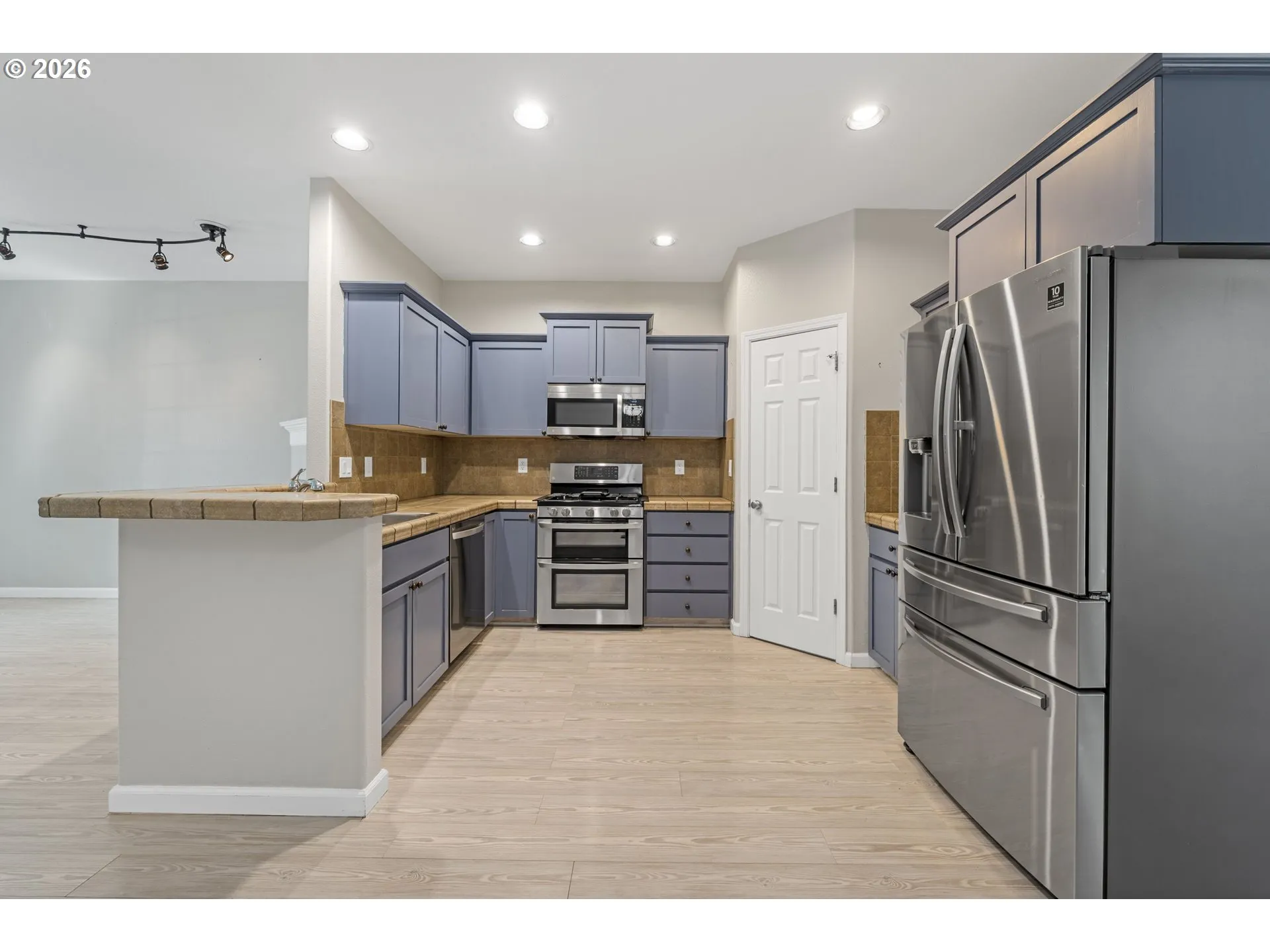 Kitchen-Oven