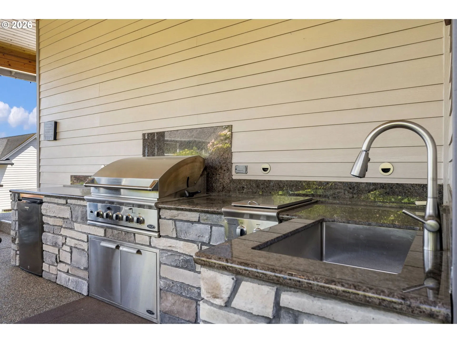 Kitchen/Outside