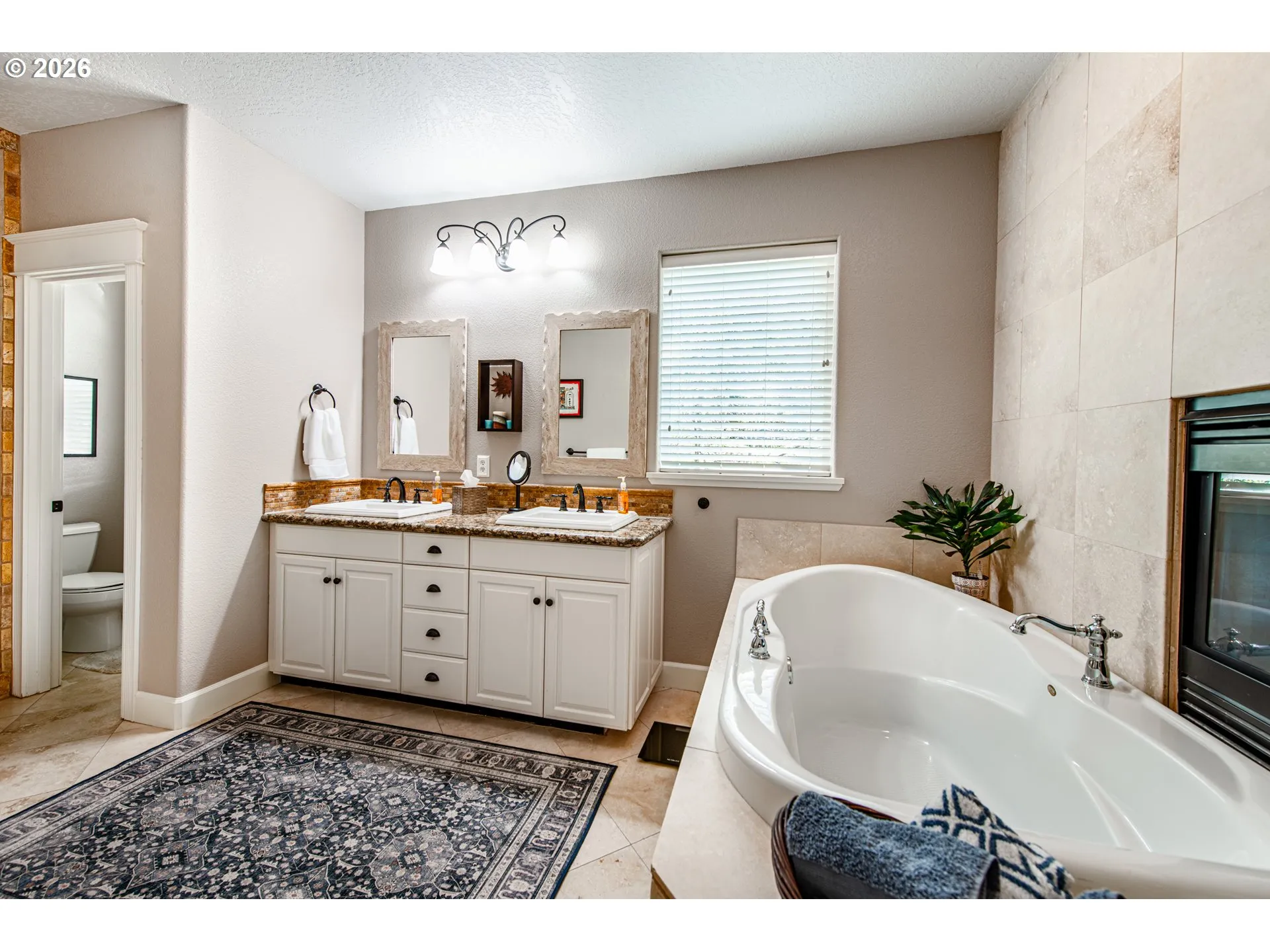 Owner's Suite Bathroom