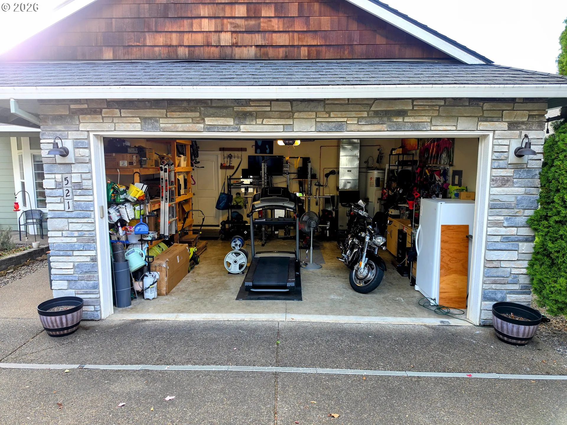Garage