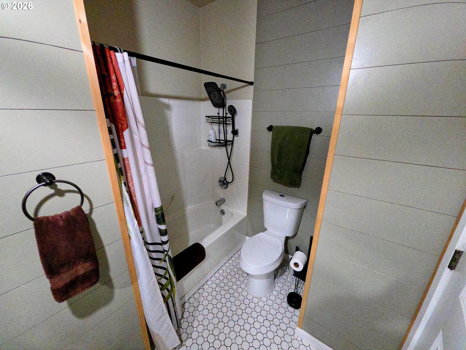 Bathroom-Hall