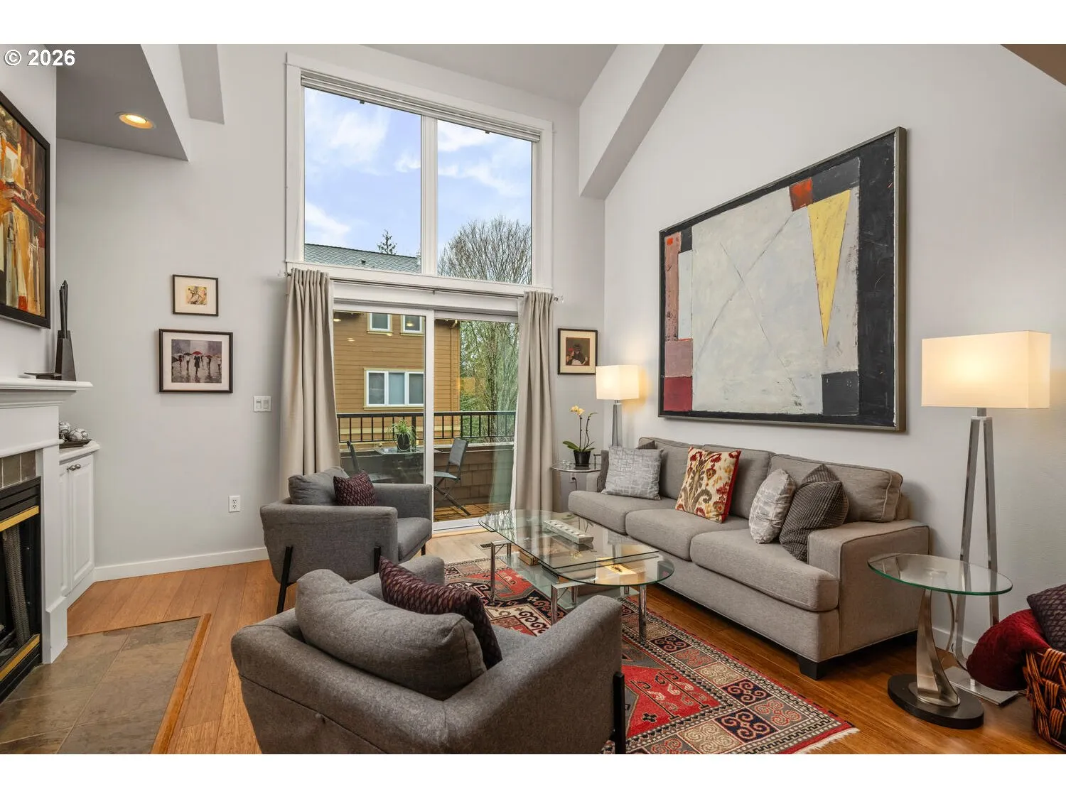Living Room-Vaulted Ceilings