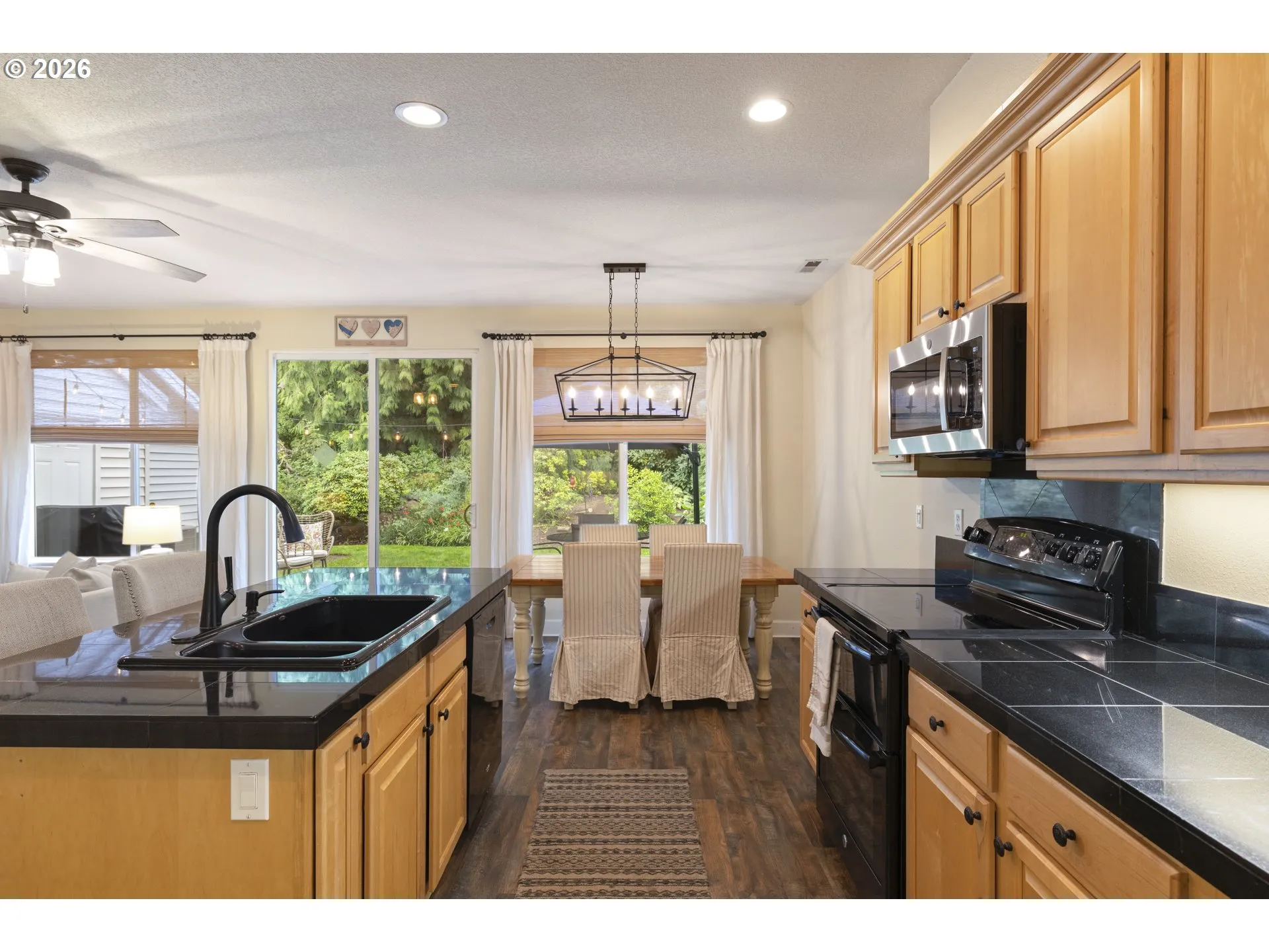 Kitchen/Nook
