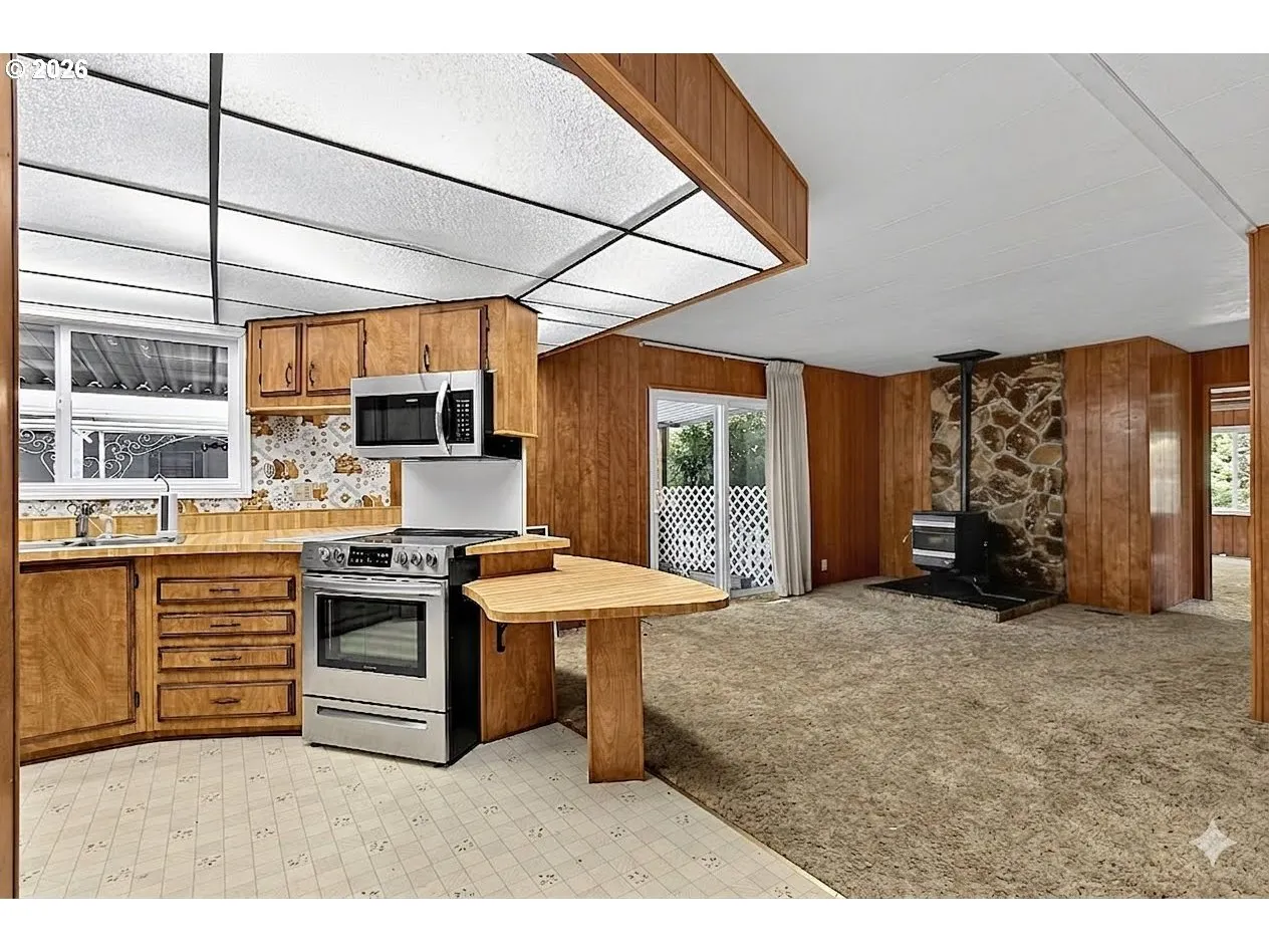 Kitchen/Family Room