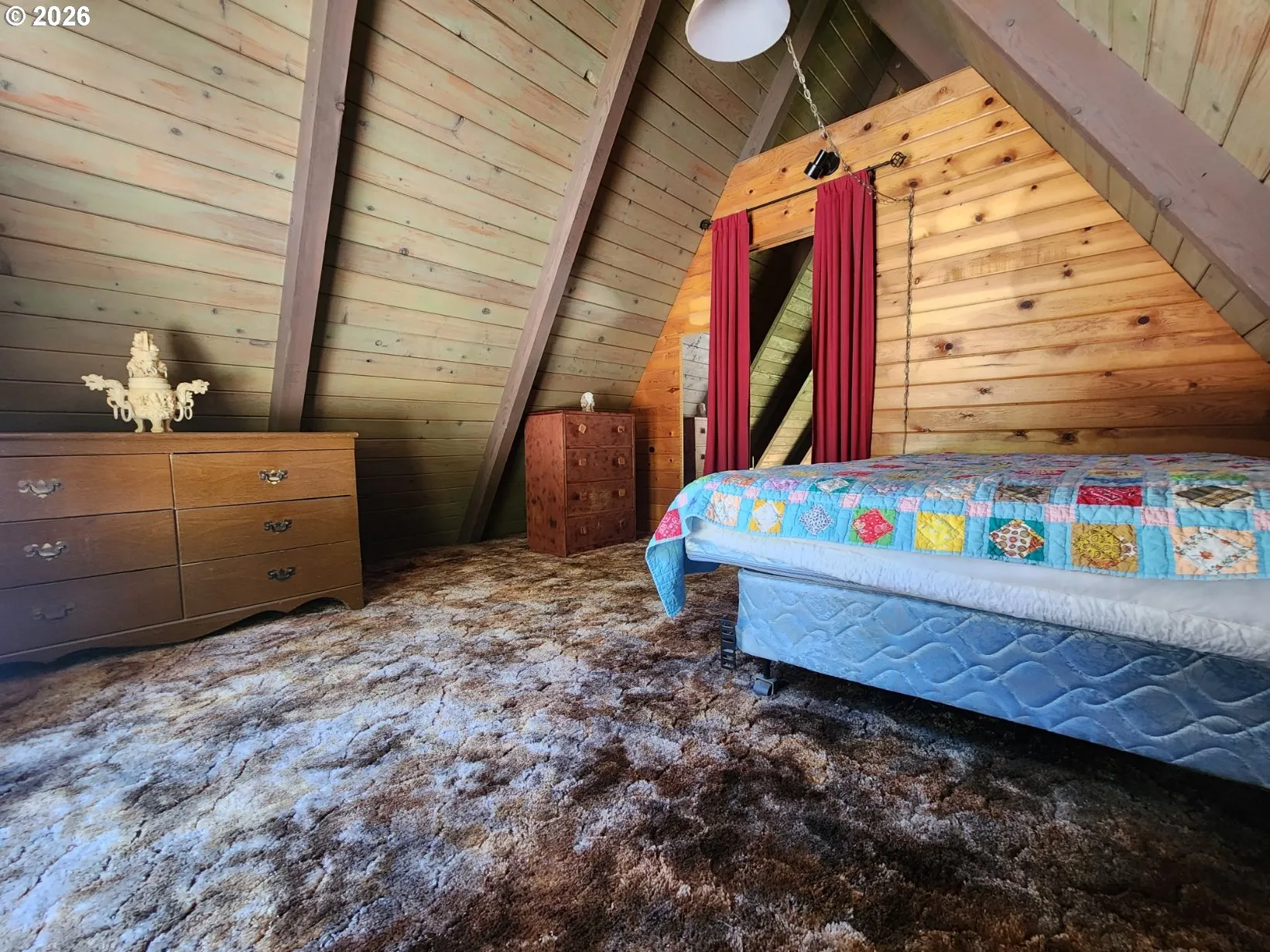 Bedroom-Upper