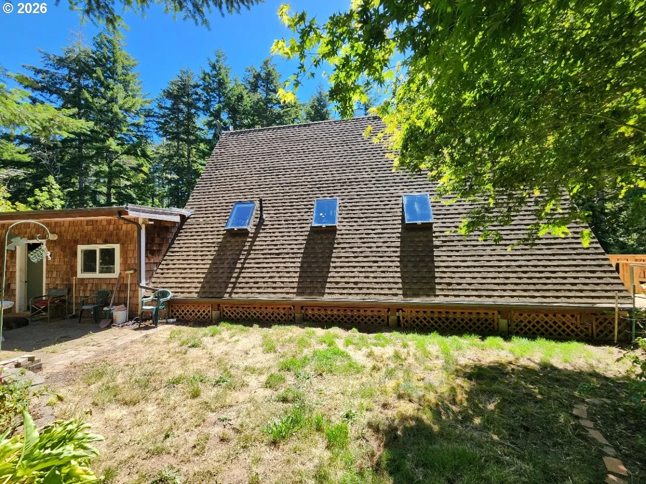 Exterior-Rear