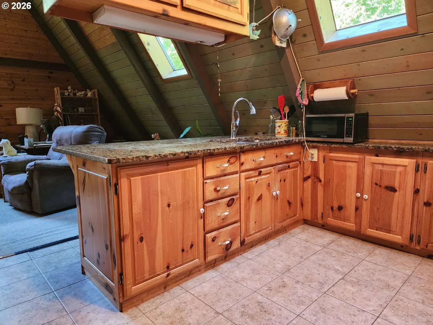 Kitchen-Eating Area