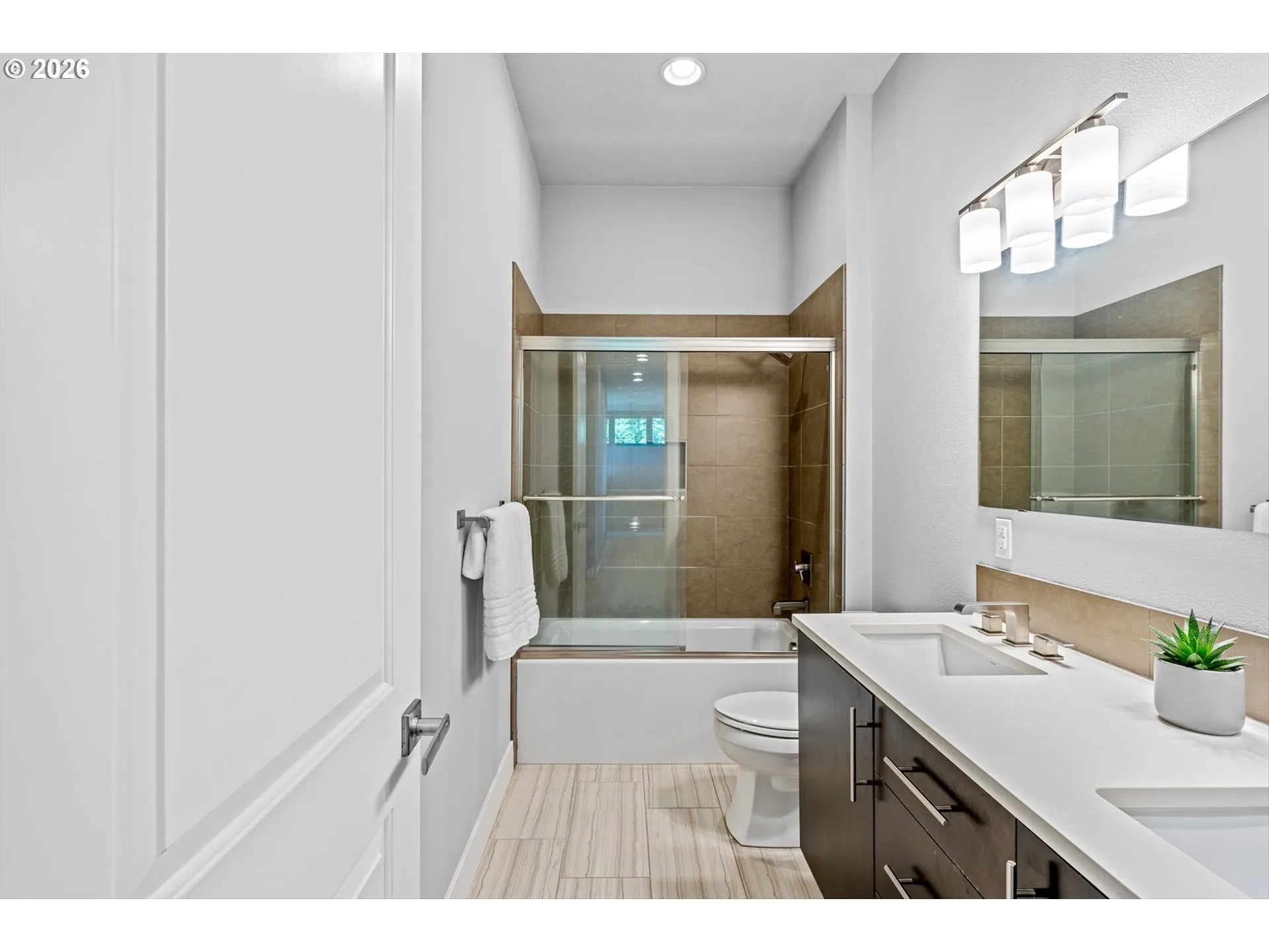 Bathroom-Hall