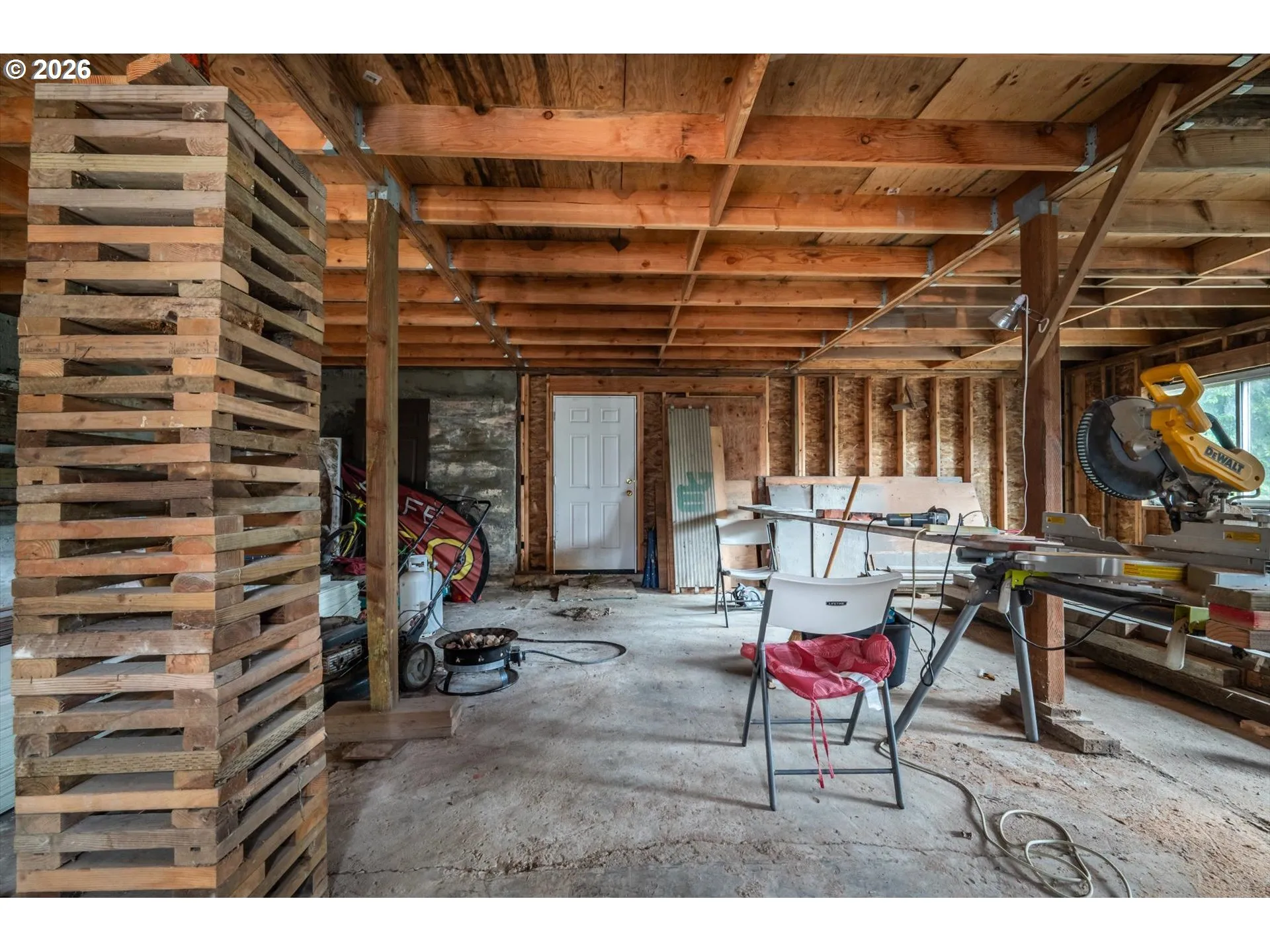 Basement-Unfinished