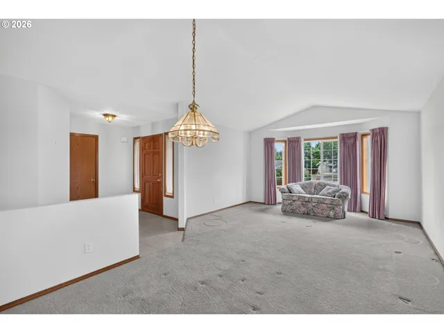 Living Room/Dining Room