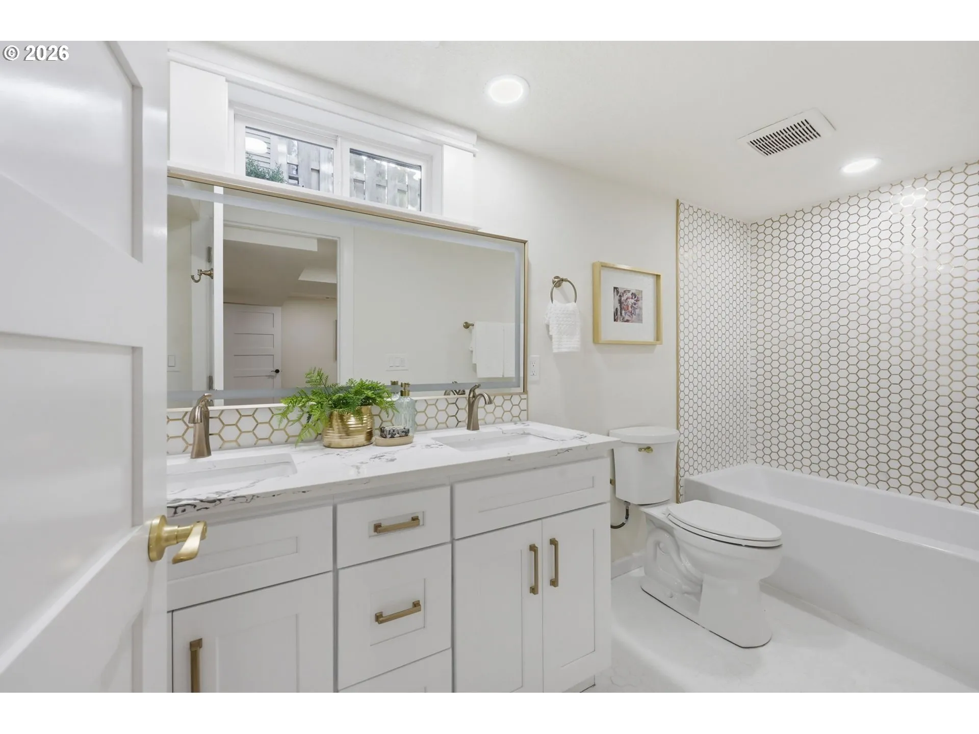 Bathroom-Double Sinks