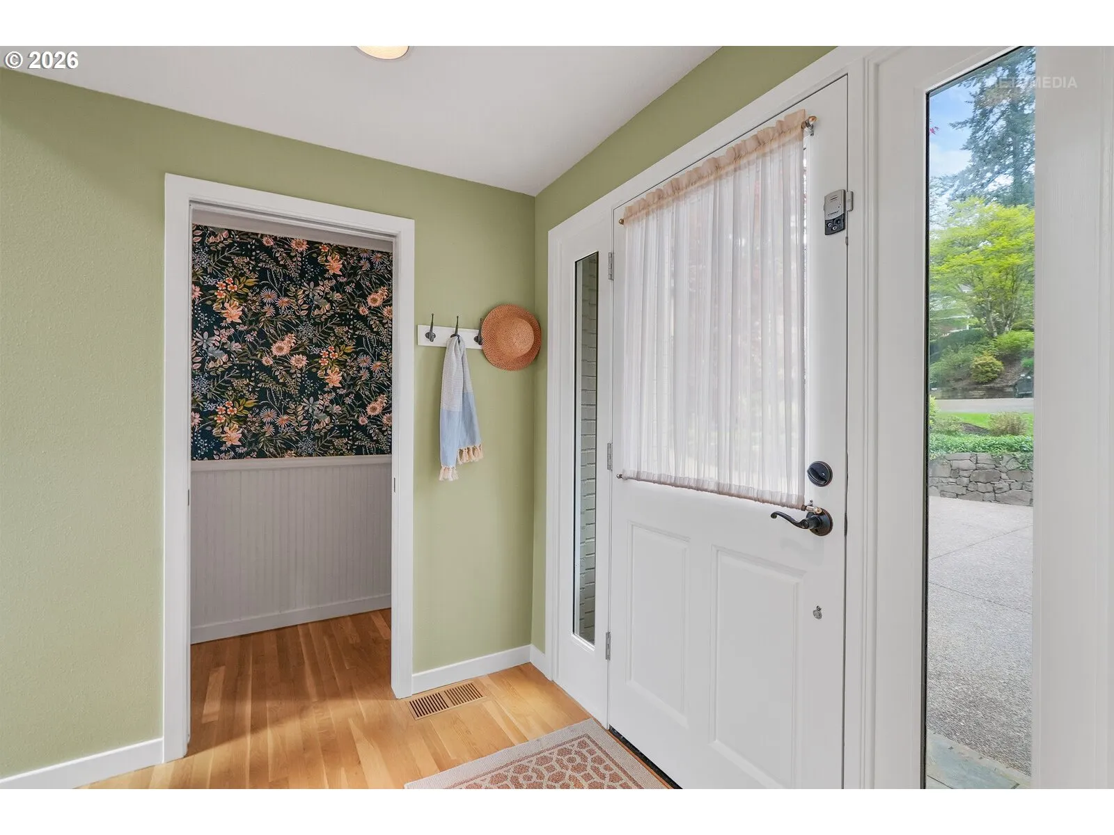 Entrance/Foyer