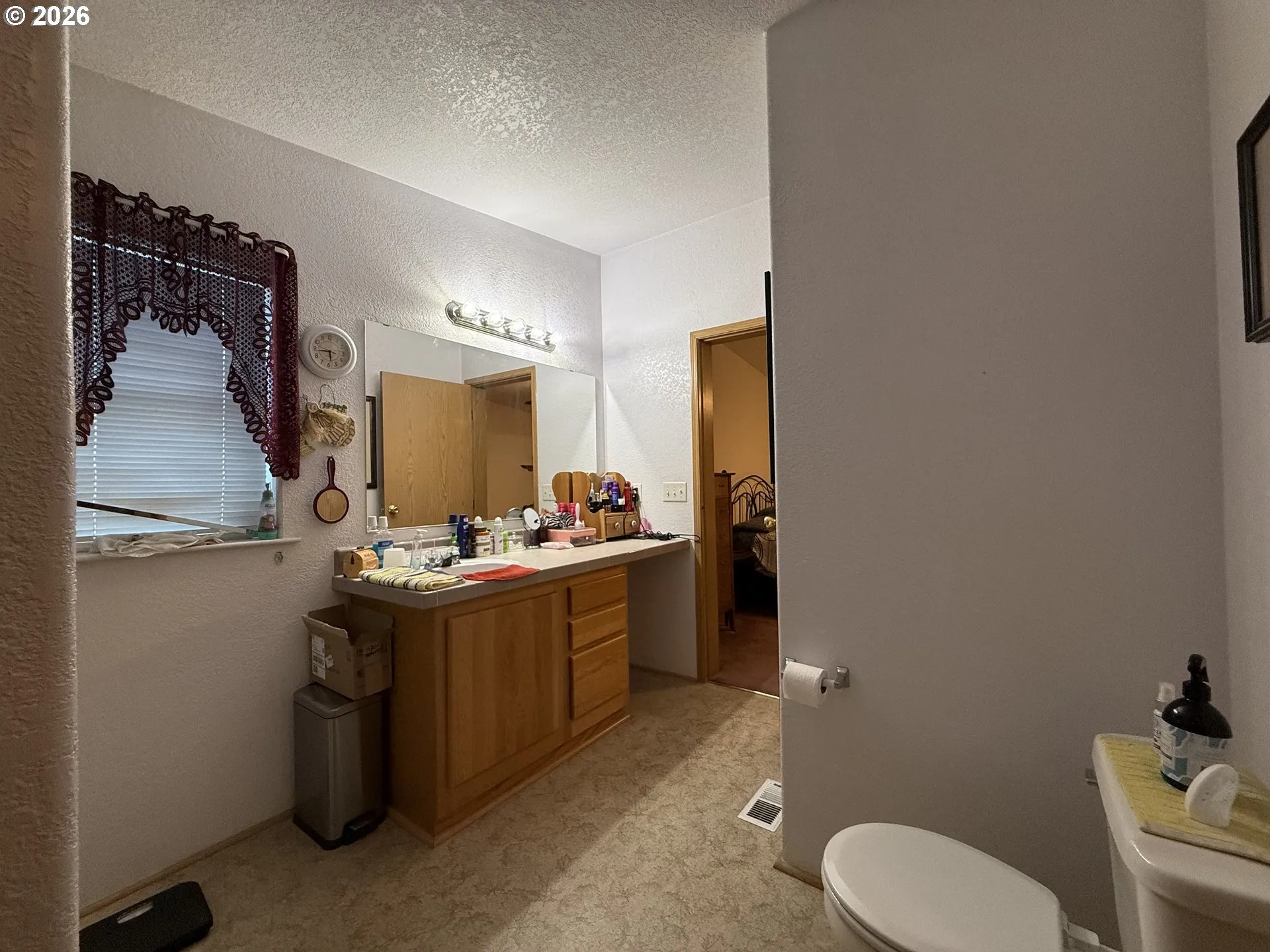 Bathroom, Attached