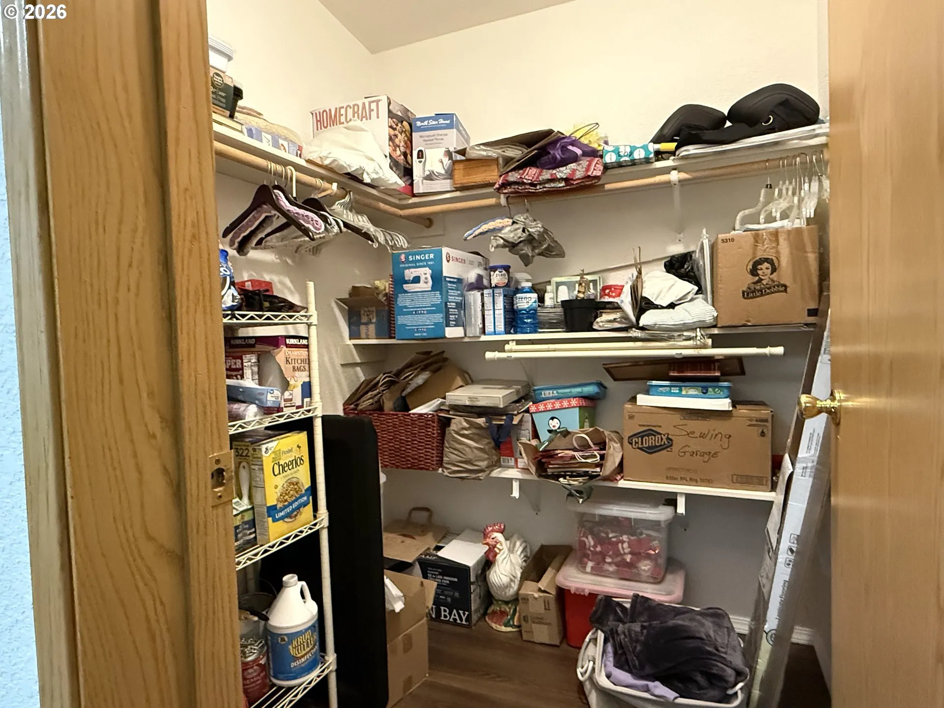 Bedroom-Walk-In Closet