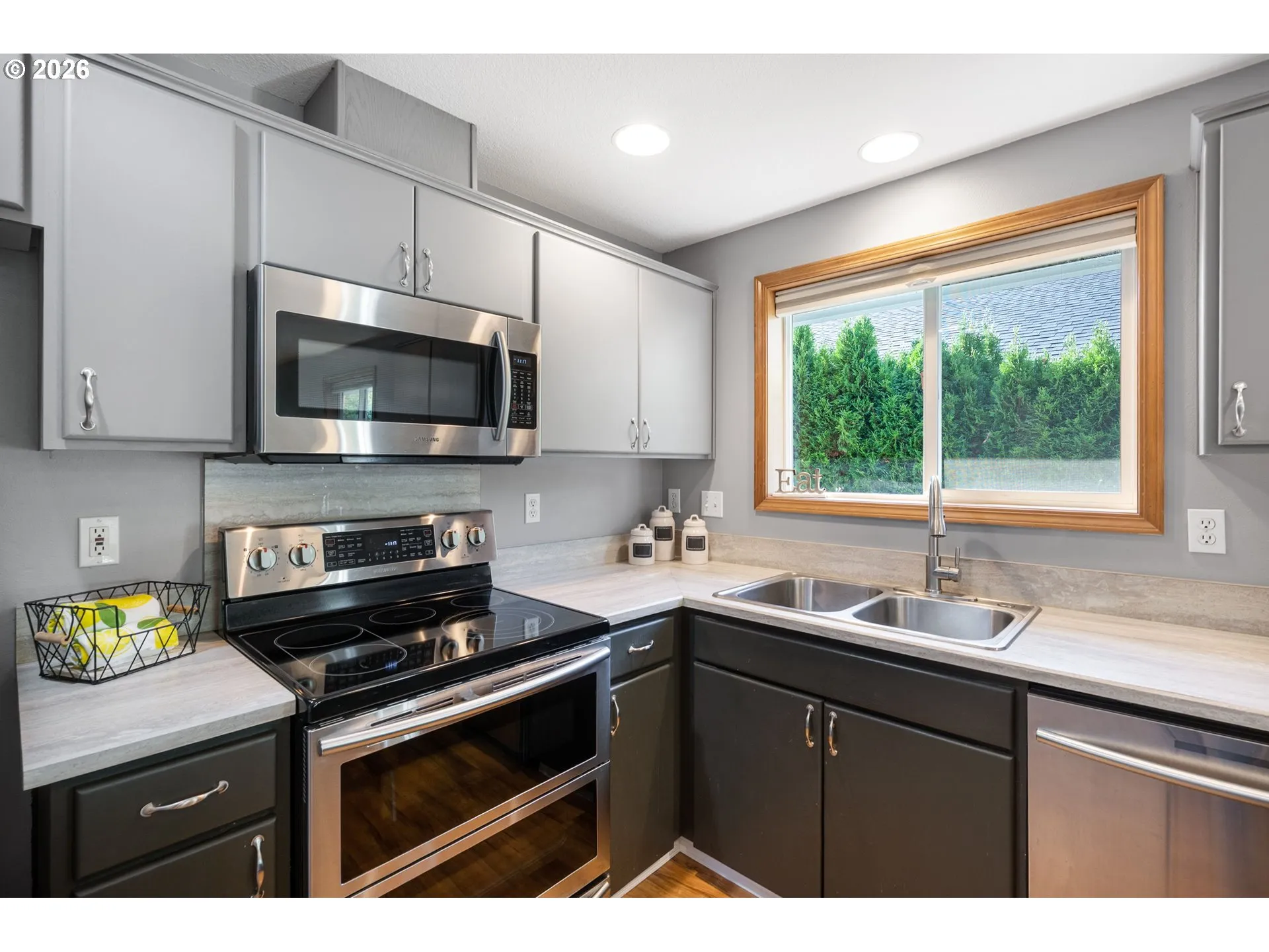 Kitchen-Oven
