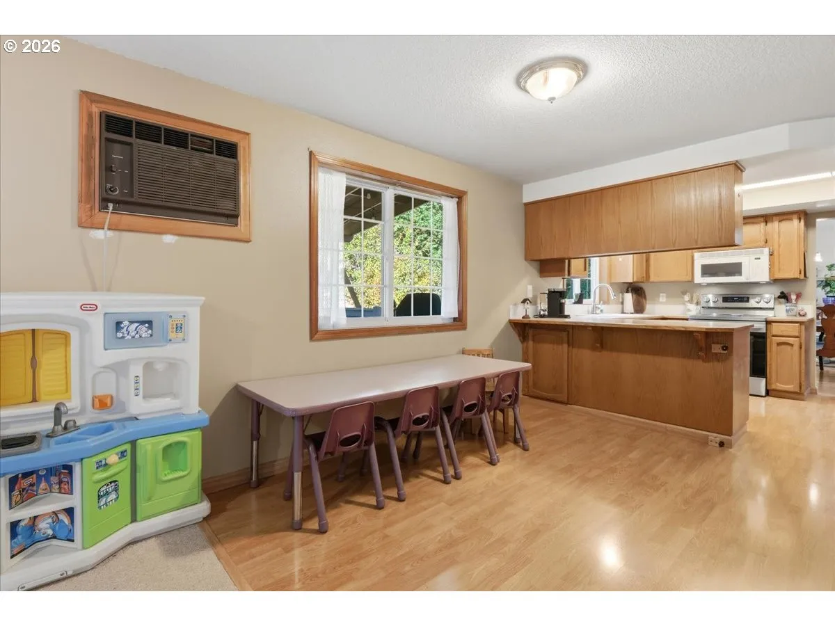 Kitchen/Nook