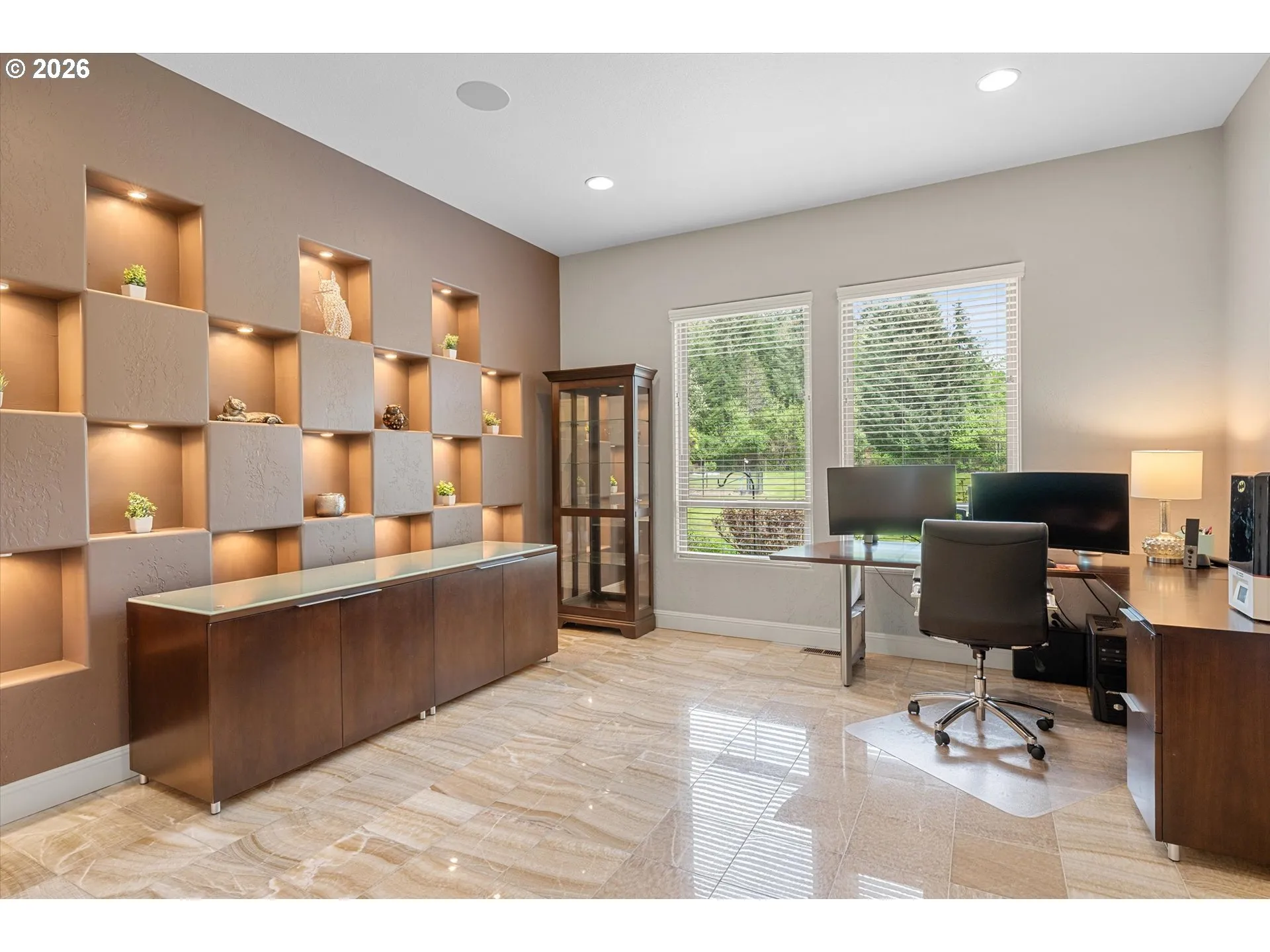 Den/Office-Main