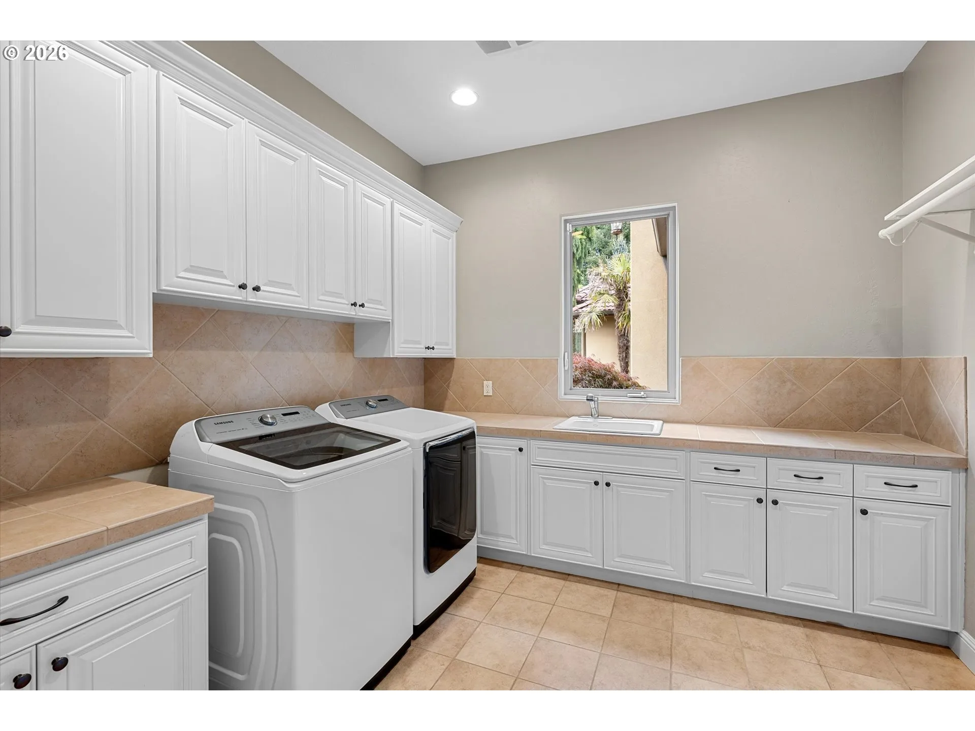 Laundry-Main