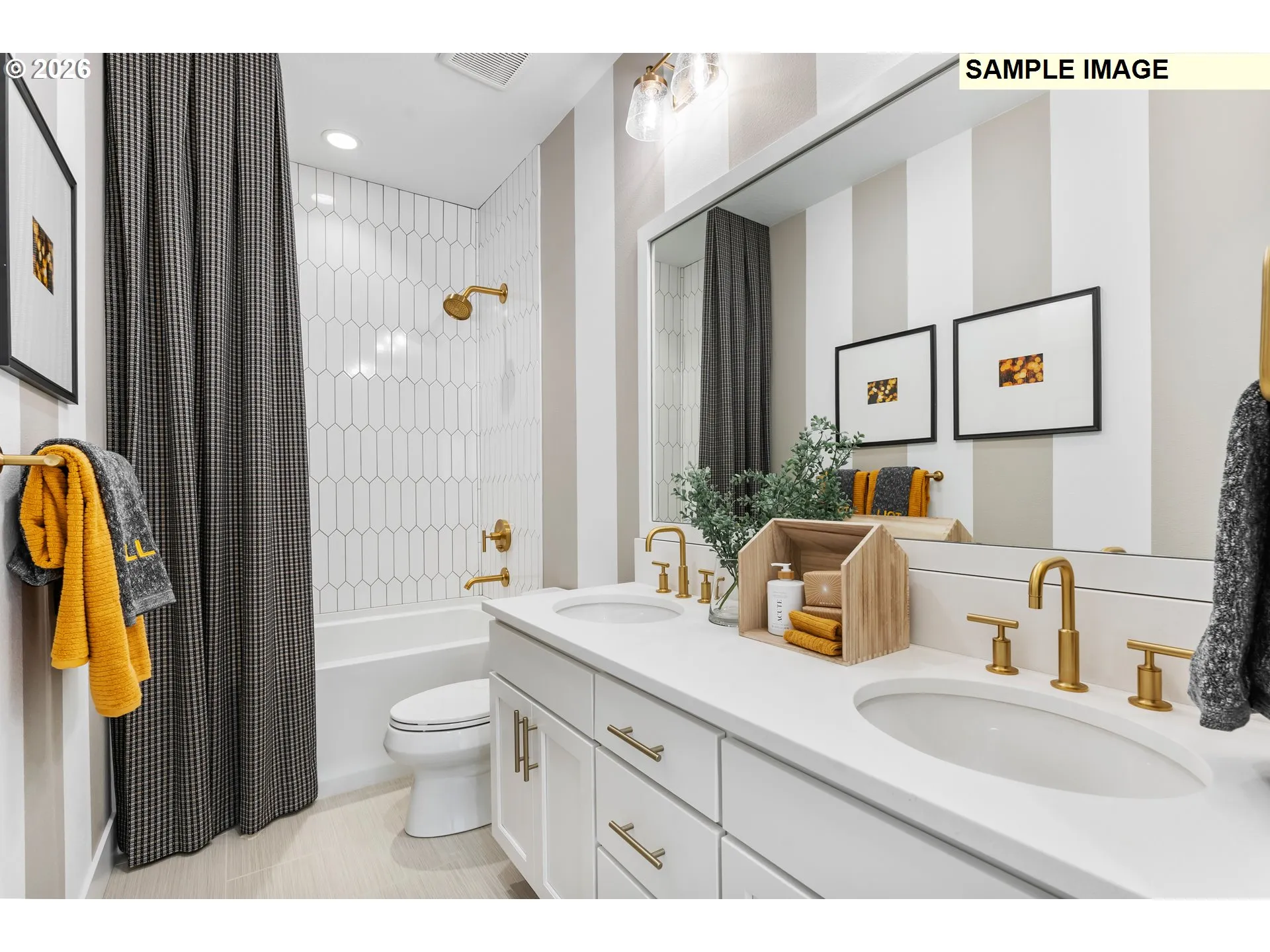 Bathroom-Upper