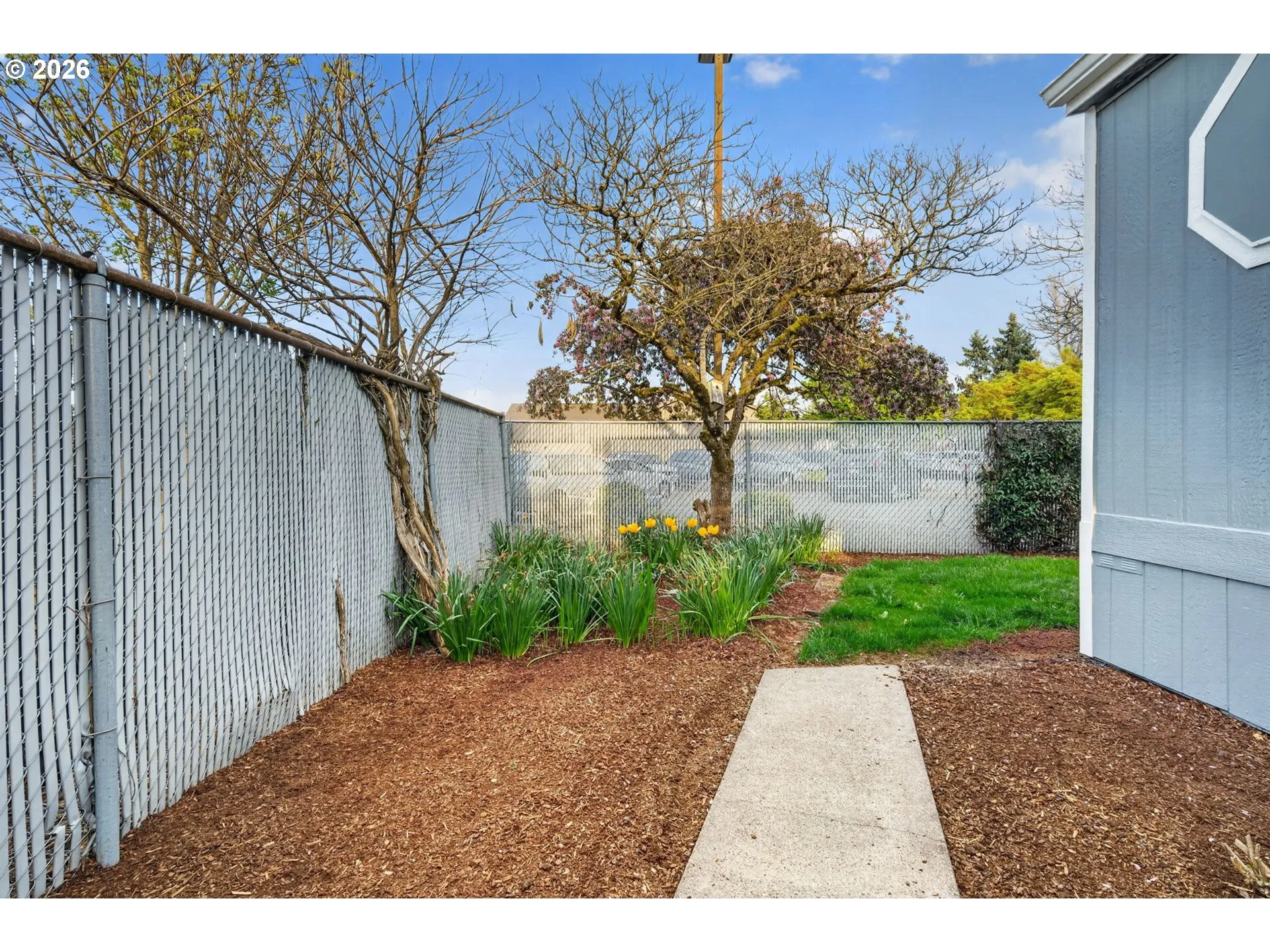 Yard-Fenced