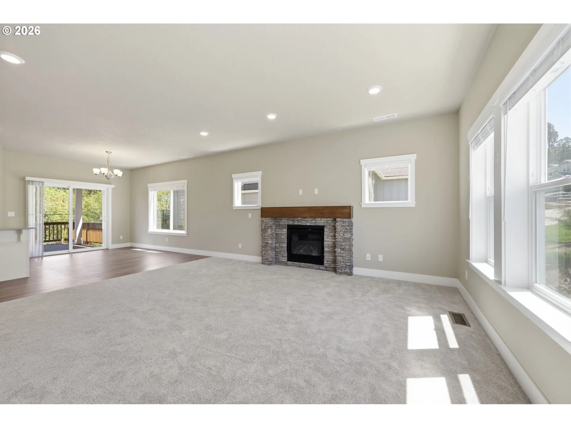 Living Room-Fireplace