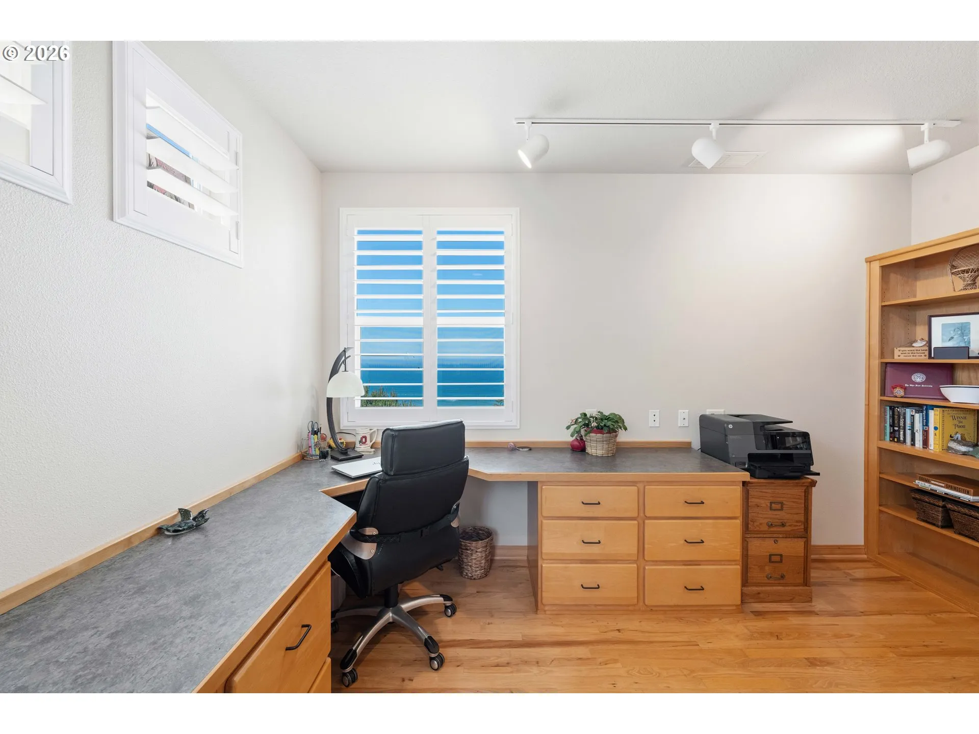 Den/Office-Main