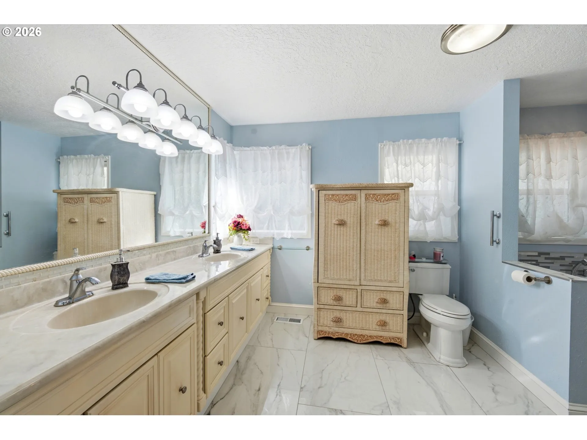En Suite Bathroom