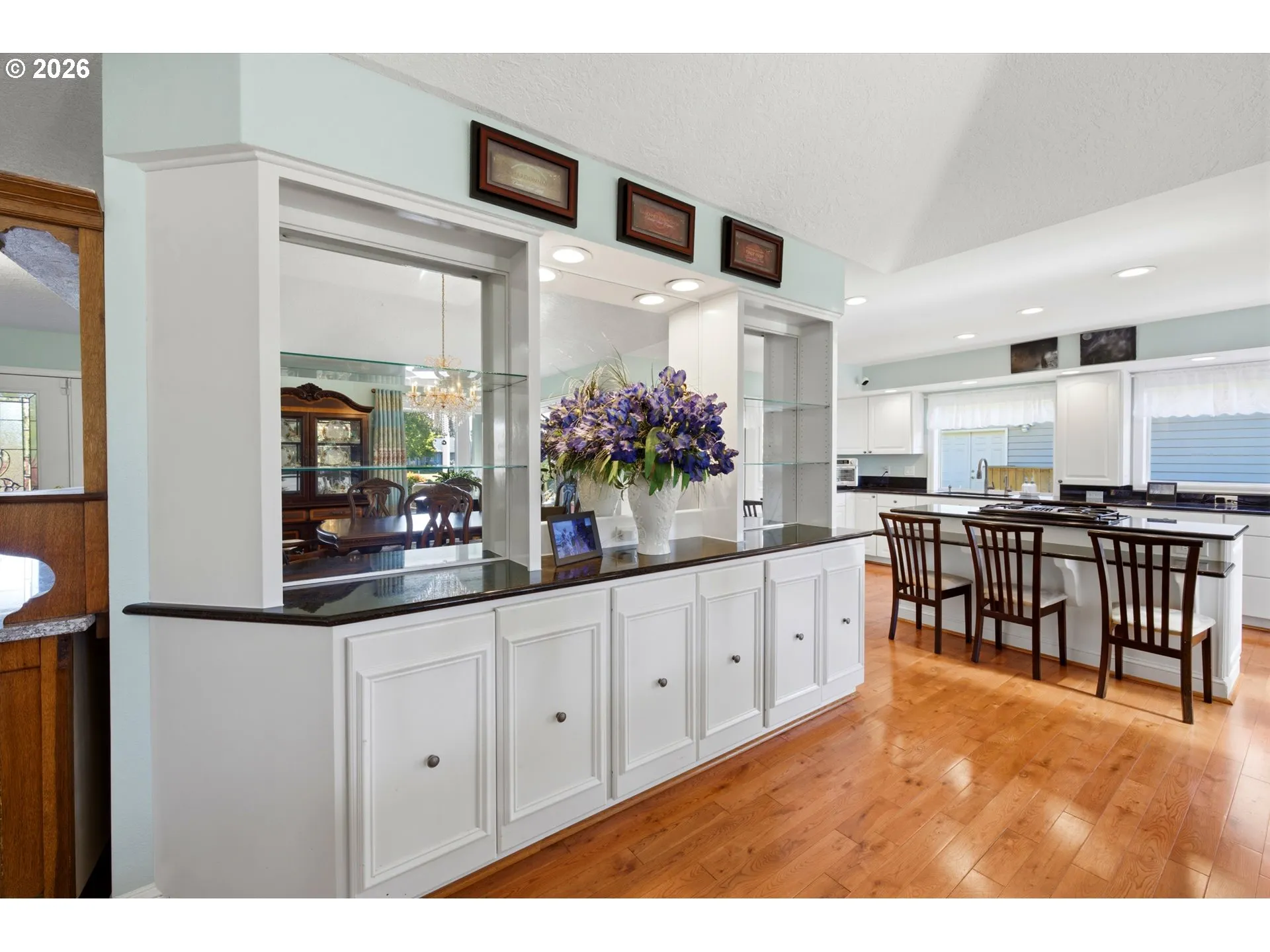 Dining Room-Built-In Cabinets