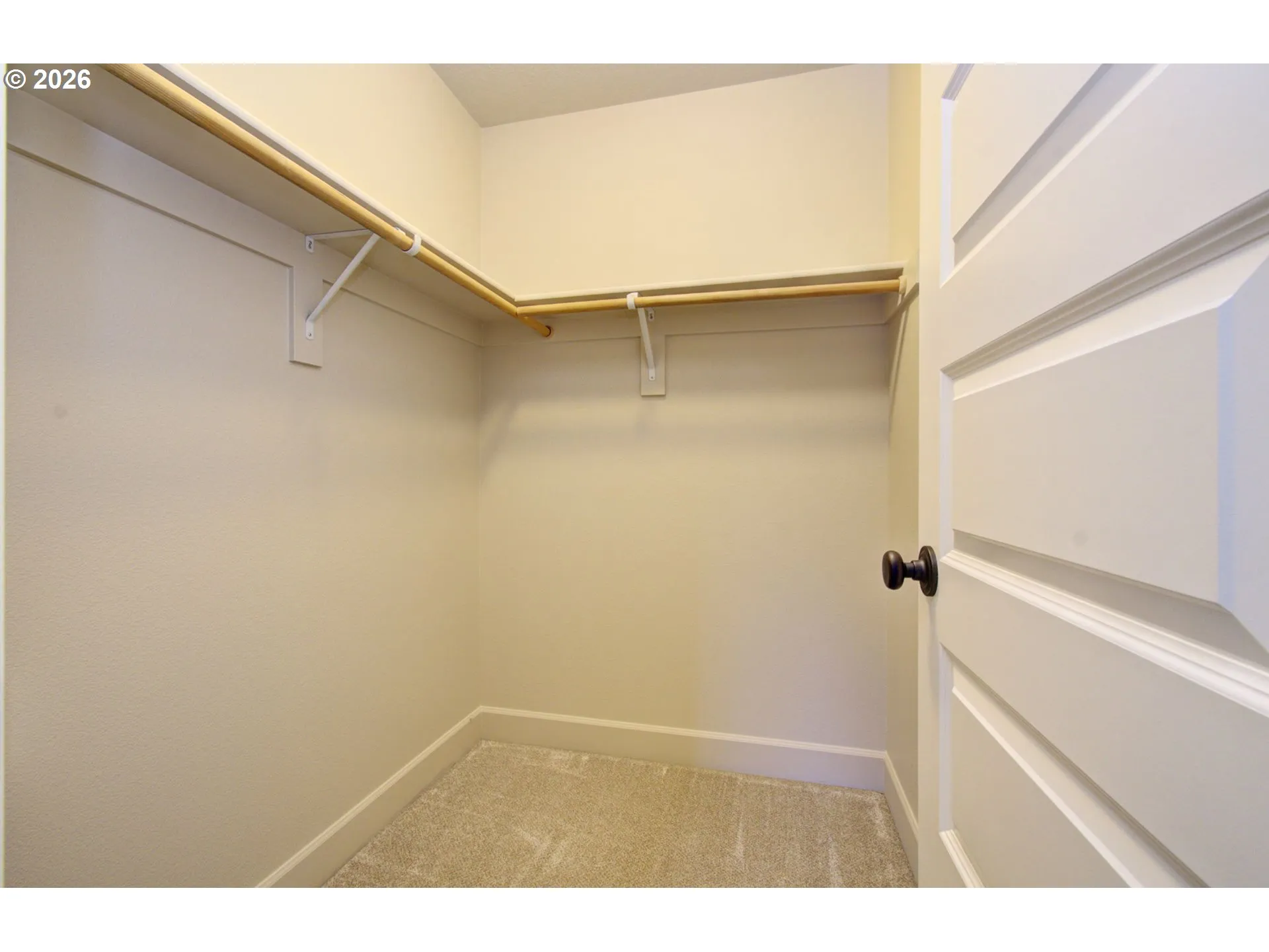 Bedroom-Walk-In Closet