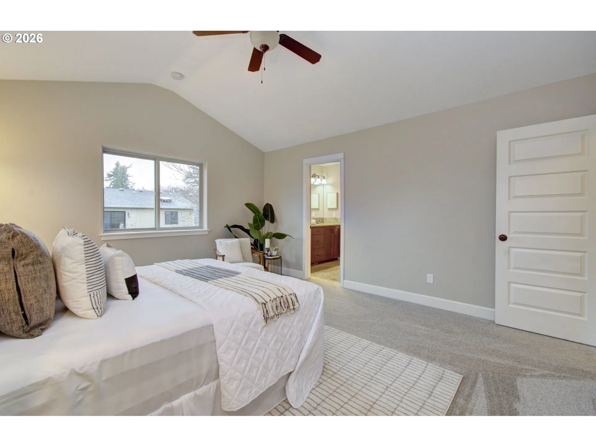 Bedroom, Primary-Ceiling Fan