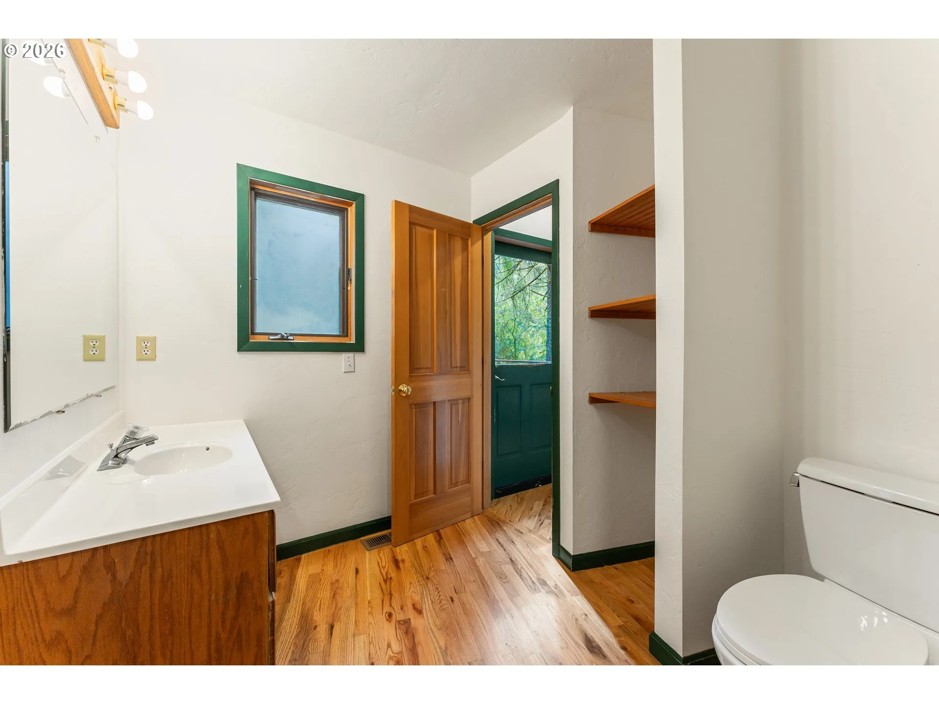 Bathroom-Hall