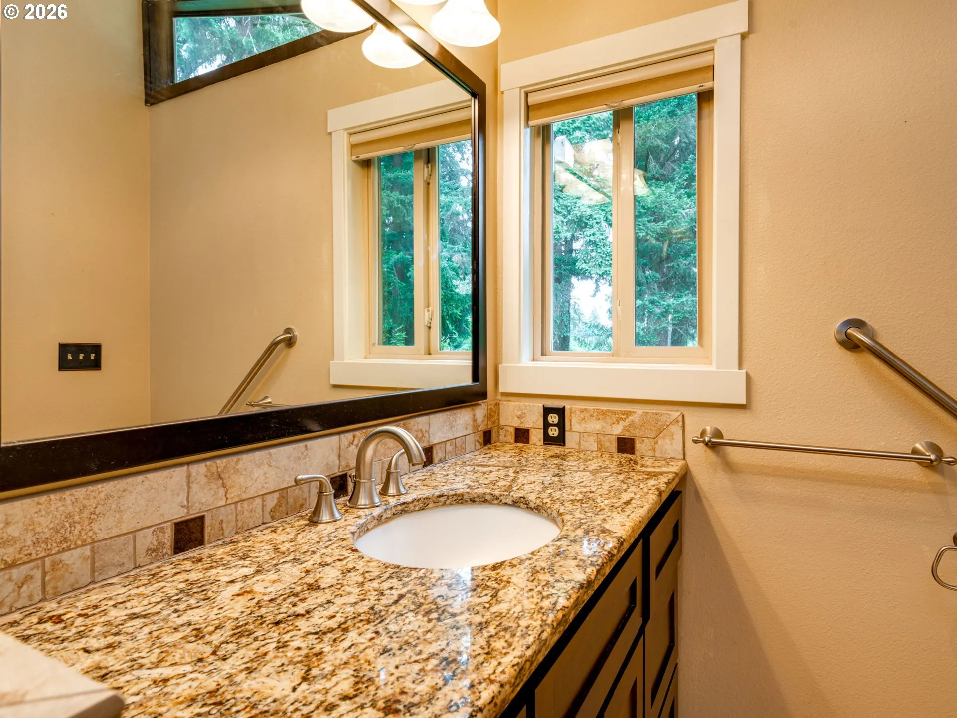 Bathroom, Attached