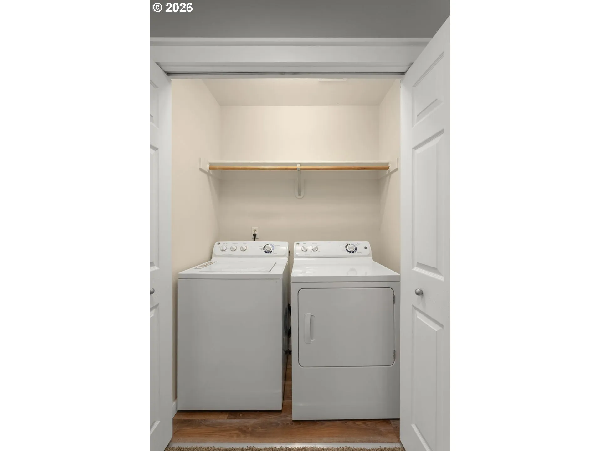 Laundry-Upper