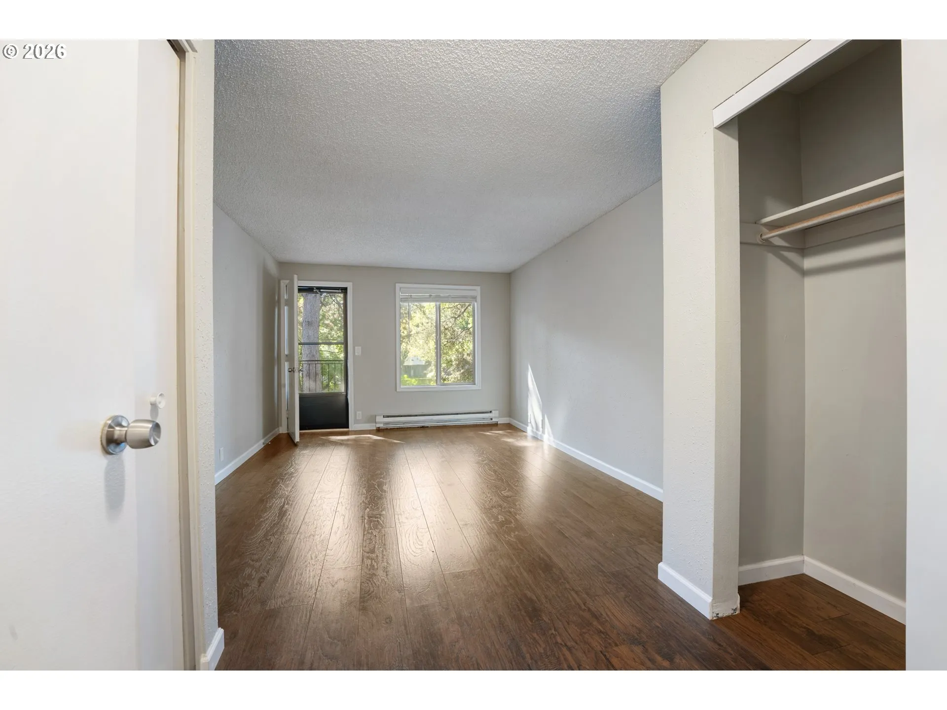 Primary Bedroom-Main