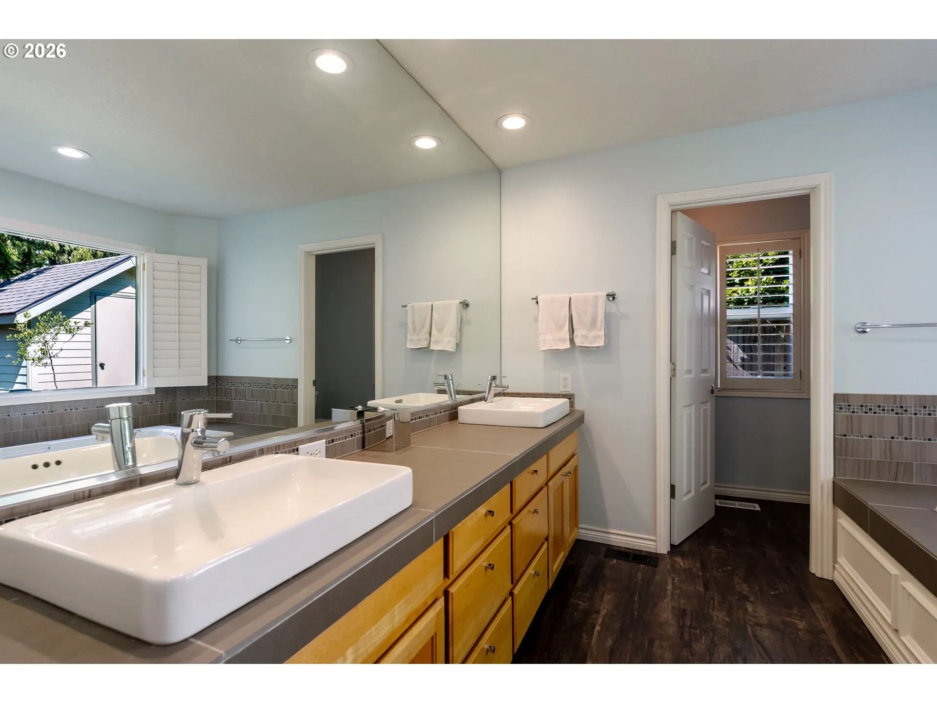 Bathroom, Attached-Double Sinks