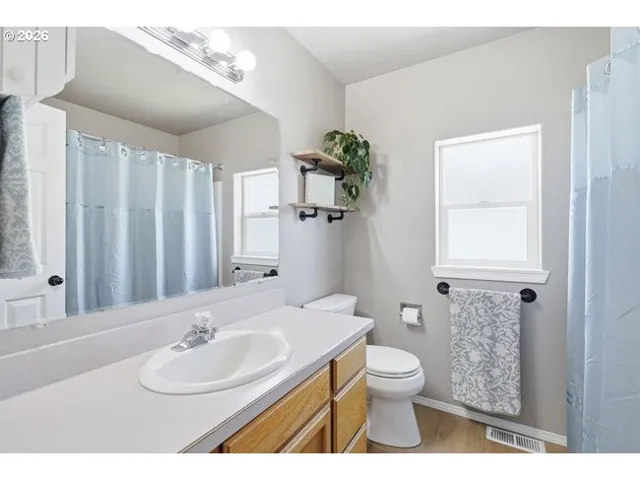 Bathroom-Hall