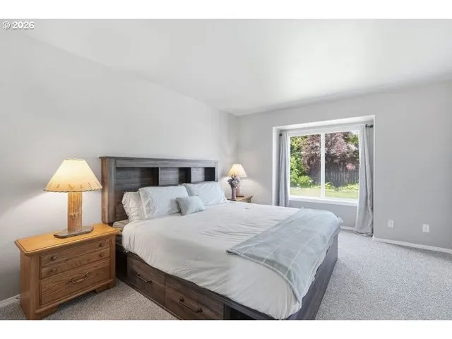 Bedroom, Owner's Suite