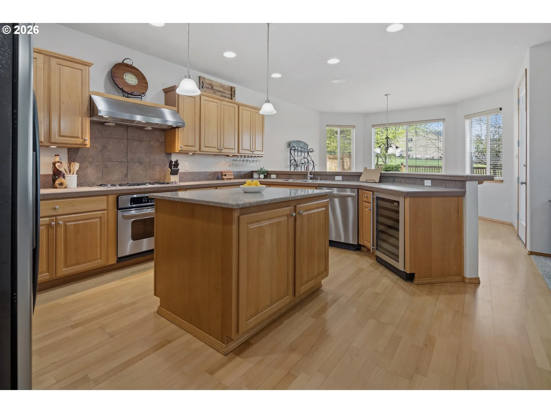 Kitchen-Island