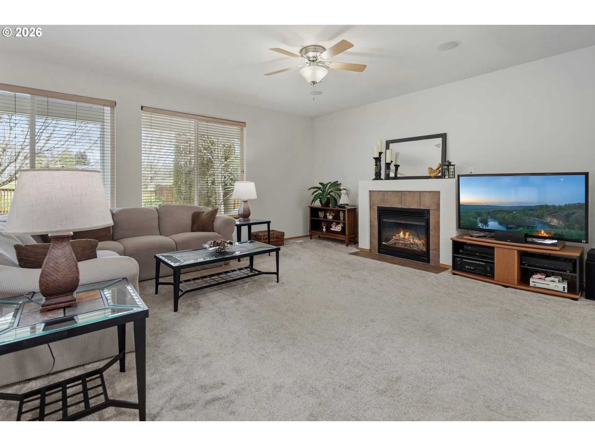 Living Room-Fireplace