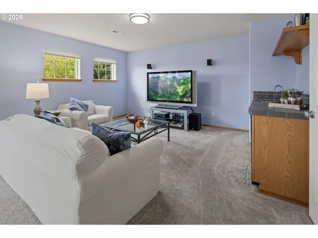 Bonus Room-Upper