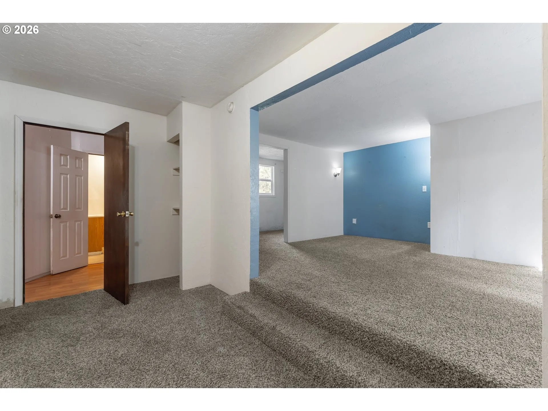 Bedroom, Primary