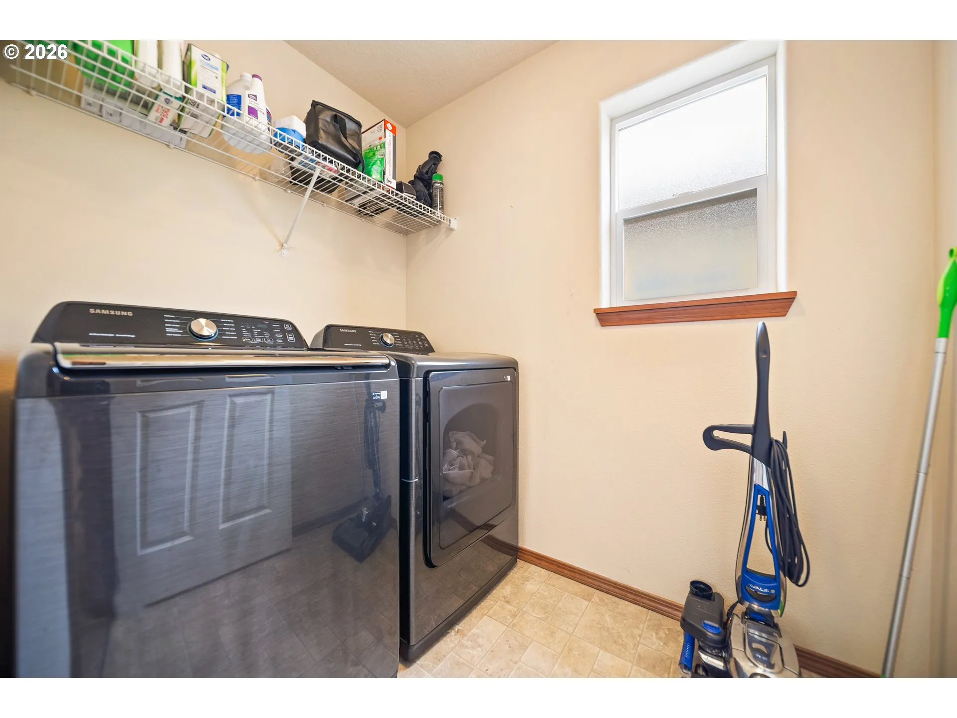Laundry-Upper