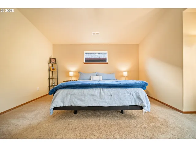 Primary Bedroom-Attached Bathroom