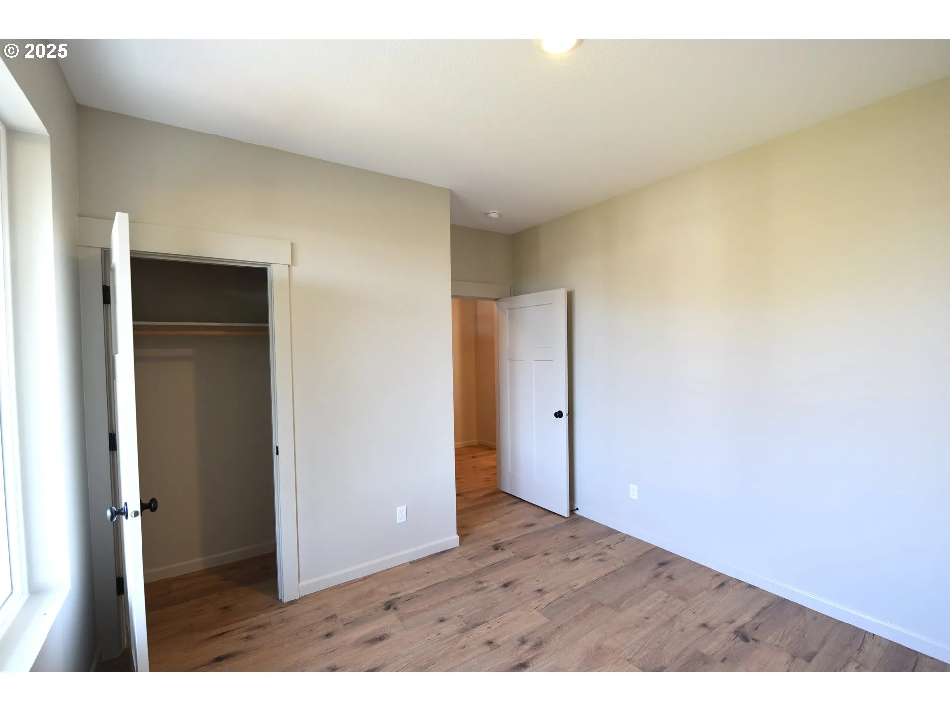 Den/Office-Main